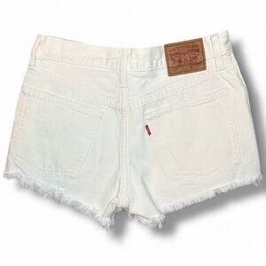Levi's White Distressed Jean Shorts Size 25
